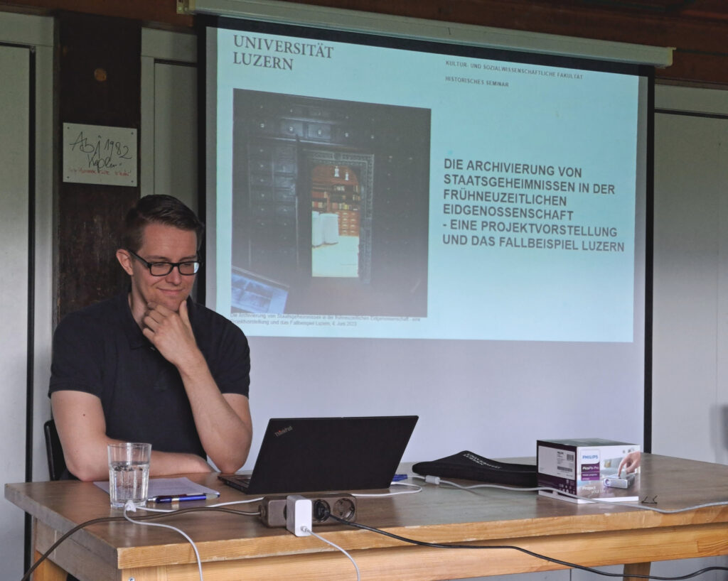 Presentation at a research colloquium in Germany